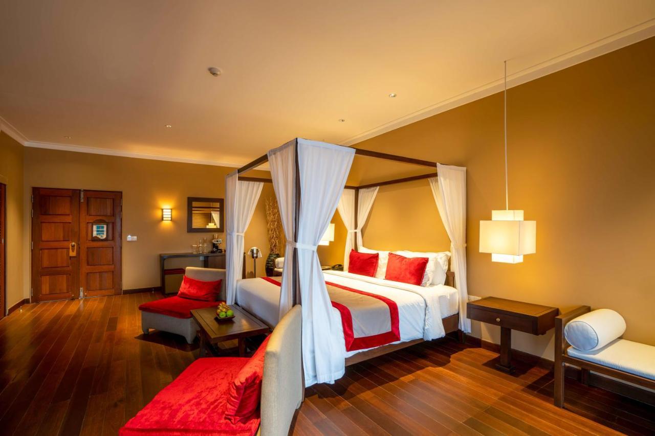 Hotel Adaaran Select Huduran Fushi Hudhuranfushi Esterno foto