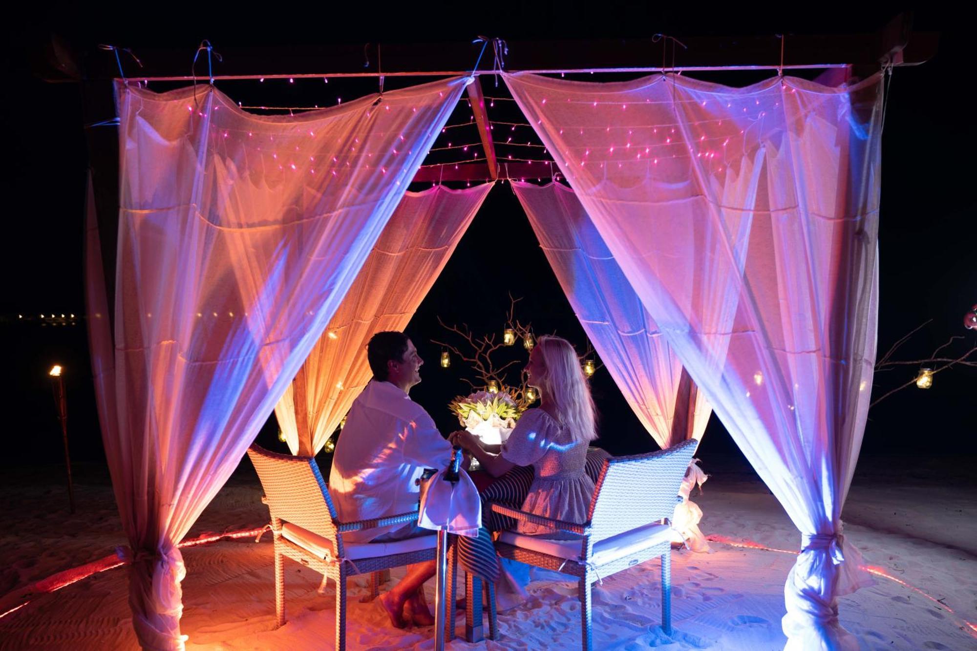 Hotel Adaaran Select Huduran Fushi Hudhuranfushi Esterno foto