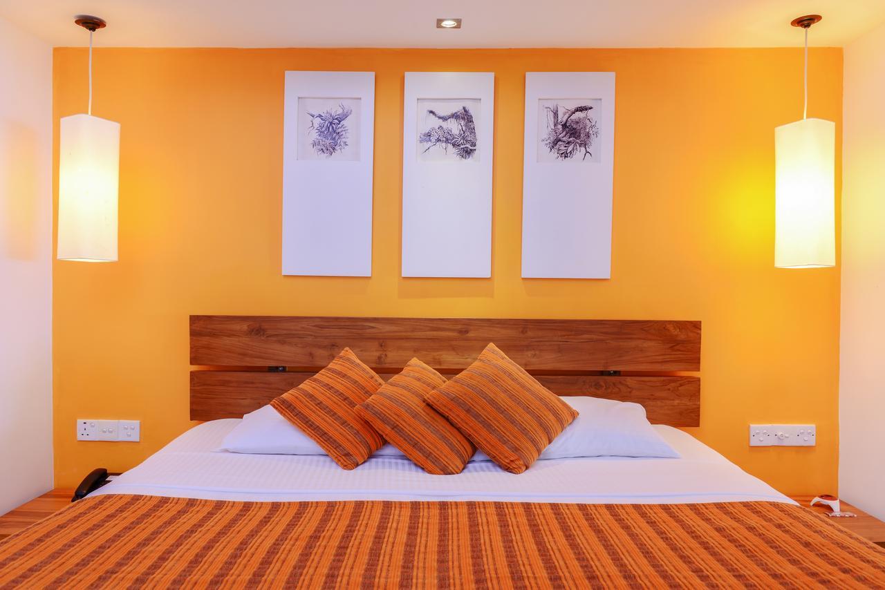Hotel Adaaran Select Huduran Fushi Hudhuranfushi Esterno foto